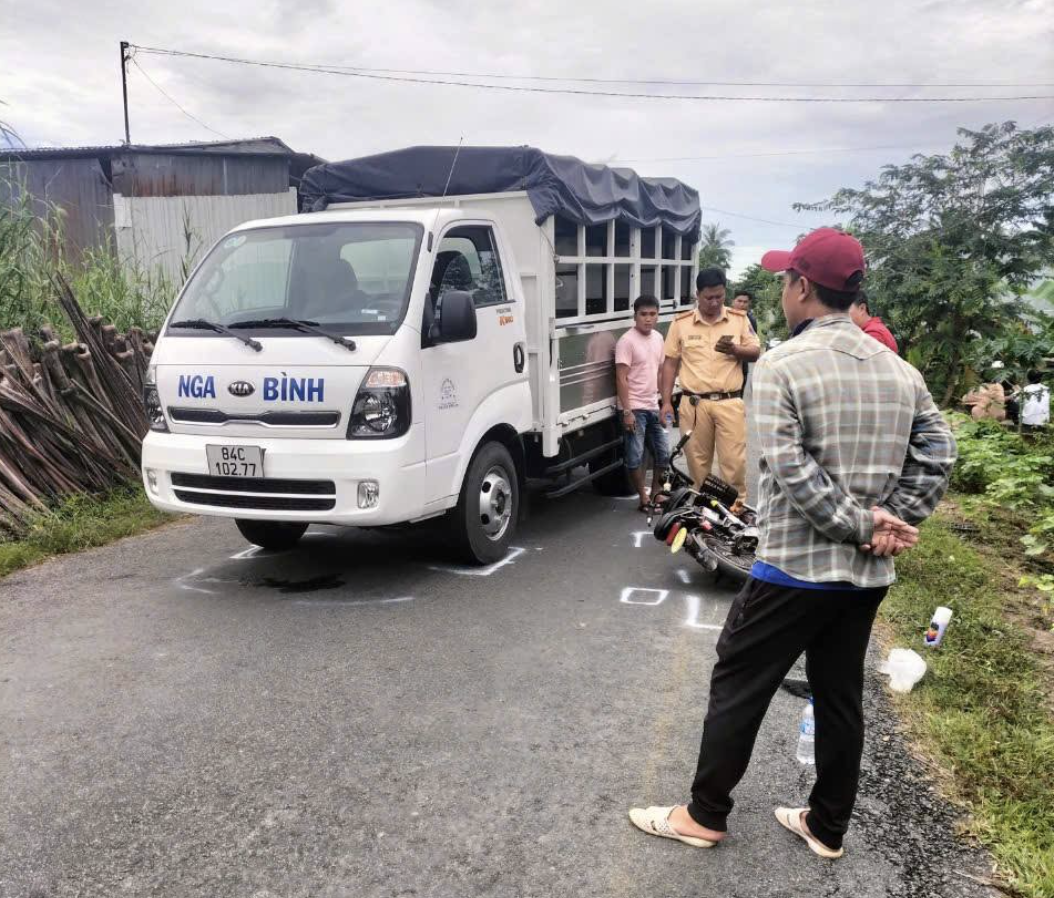 Tóm lại, vụ việc người đàn ông tự sát sau khi nổ súng bắn một người khác tại Vĩnh Long đã để lại nhiều ám ảnh trong lòng cộng đồng