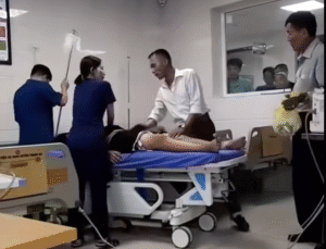 Vụ việc Khuất Văn Sinh hành hung bác sĩ tại Trung tâm Y tế huyện Thanh Ba là một hồi chuông cảnh tỉnh về việc bảo vệ nhân viên y tế trong bối cảnh ngành y tế đang phát triển
